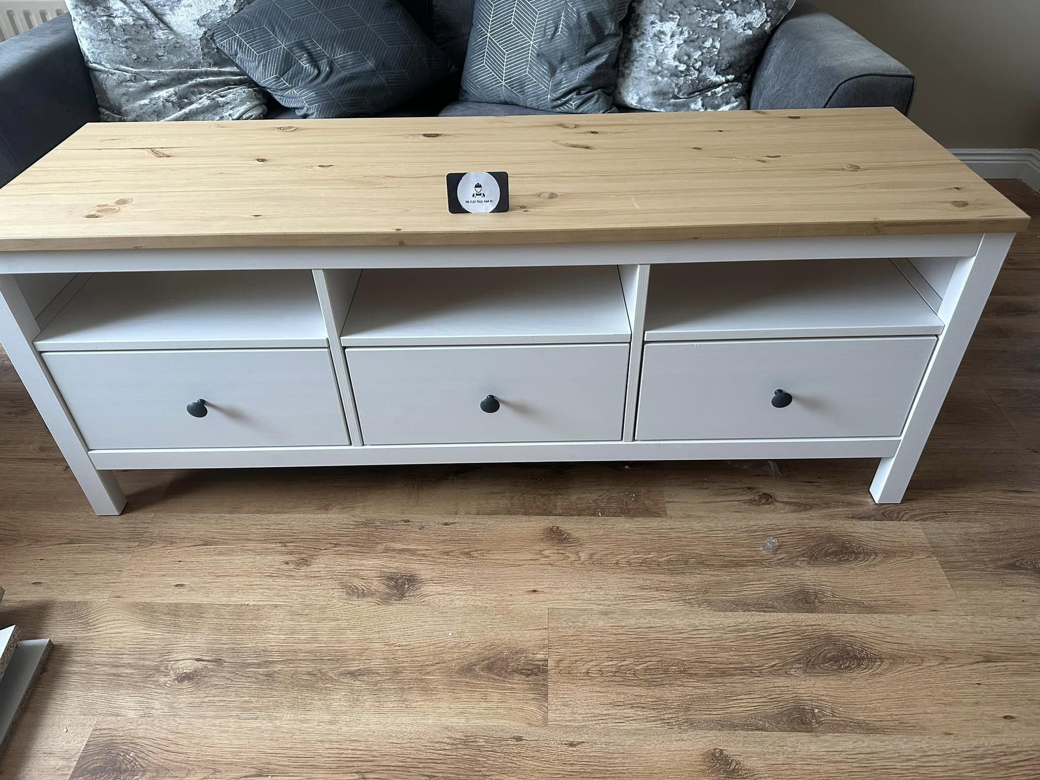 long tv cabinet with 3 drawers